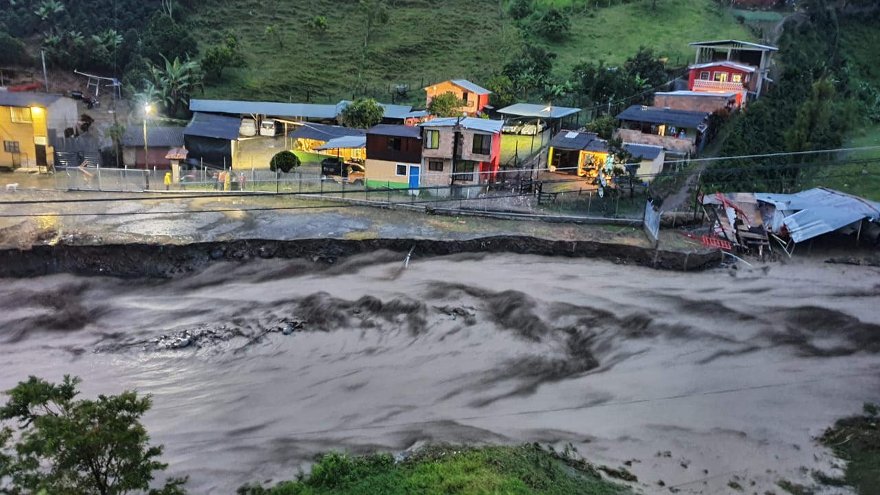 Kolumbia tulvat katastrofiapu 2020